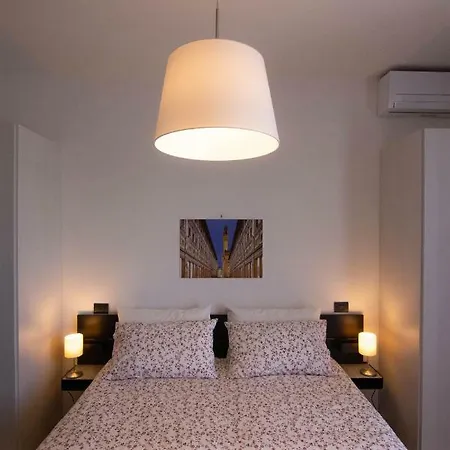 Apartment Kate In Centro 3 Da Letto 3 Bagni Florence
